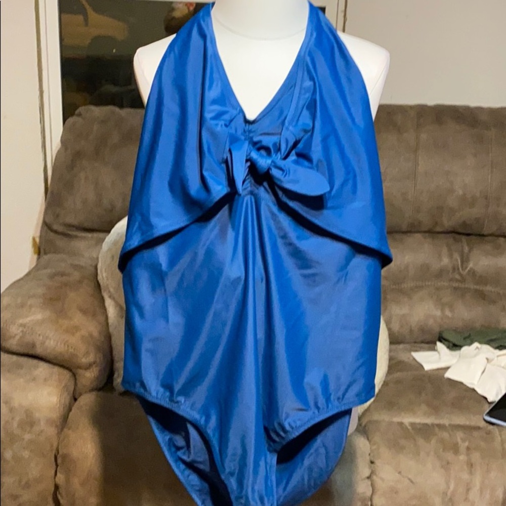 Beach Bump Motherhood Maternity Swimsuit